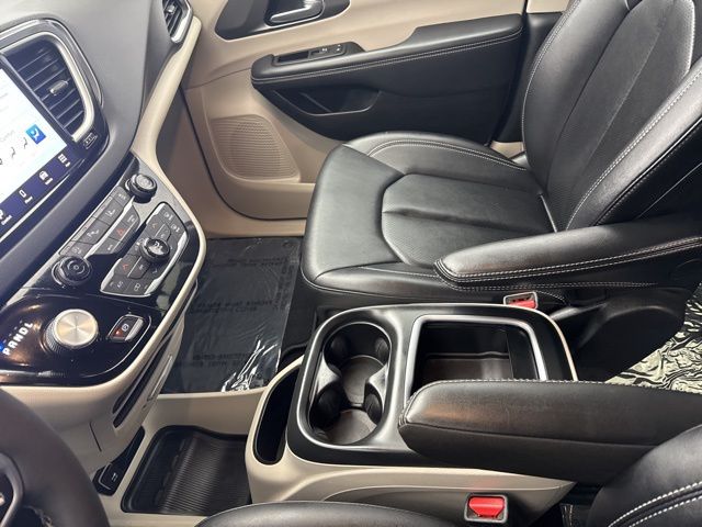 2024 Chrysler Pacifica Touring L - Photo 28