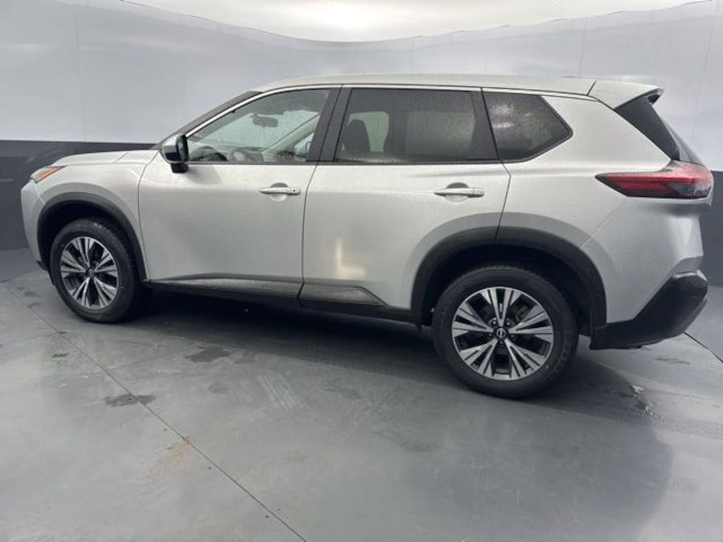 Used 2023 Nissan Rogue SV SUV