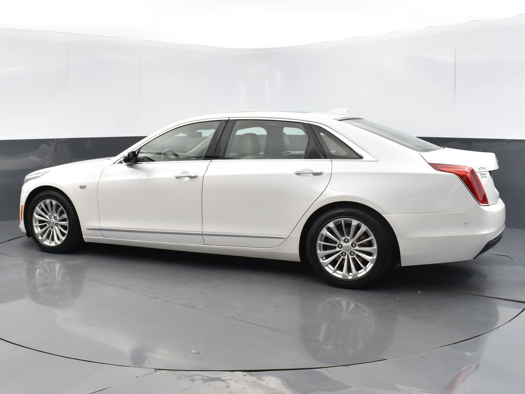 2016 Cadillac CT6 Luxury photo 2