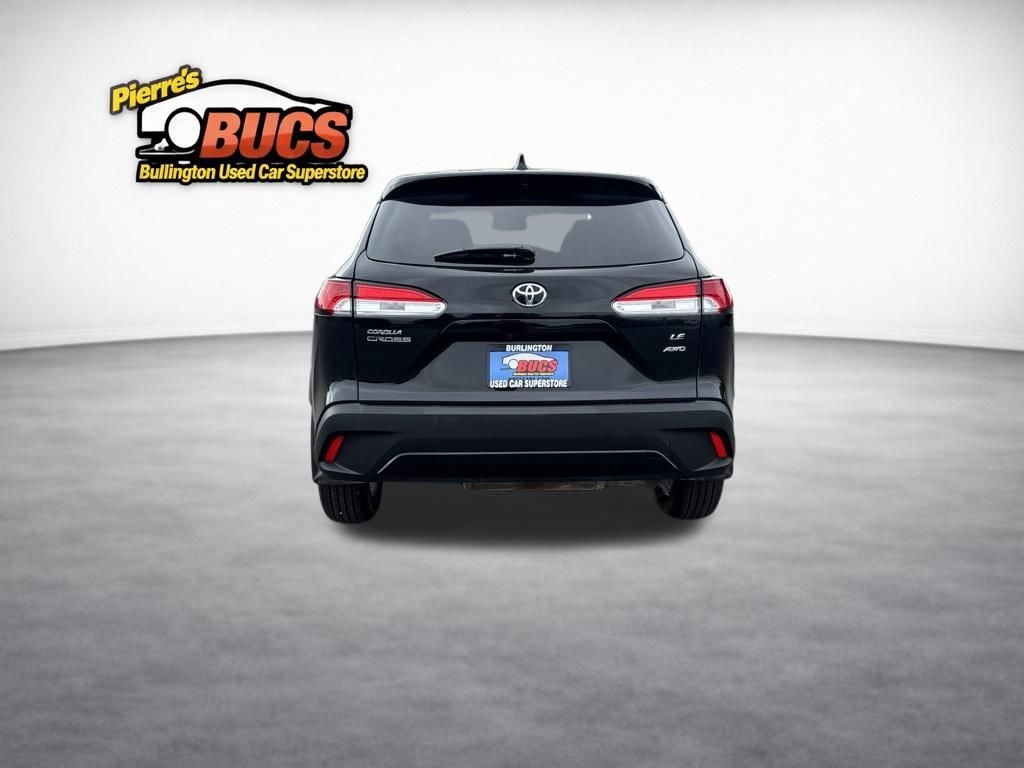 Used 2025 Toyota Corolla Cross LE SUV