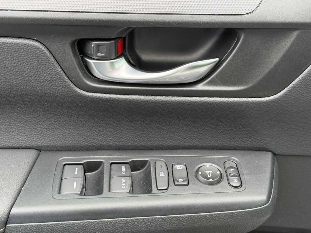 2024 Honda CR-V EX - Photo 17