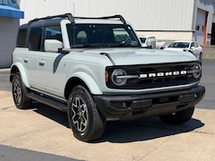 2022 Ford Bronco Outer Banks SUV