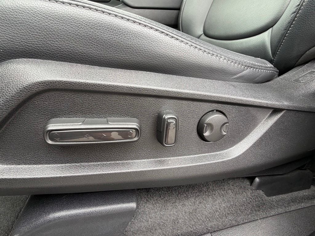 2023 Honda Pilot Touring - Photo 14