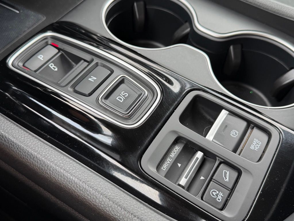 2023 Honda Pilot Touring - Photo 9