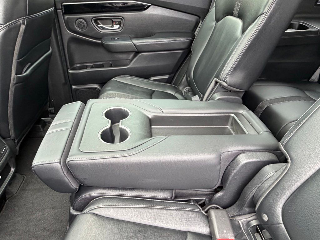2023 Honda Pilot Touring - Photo 20