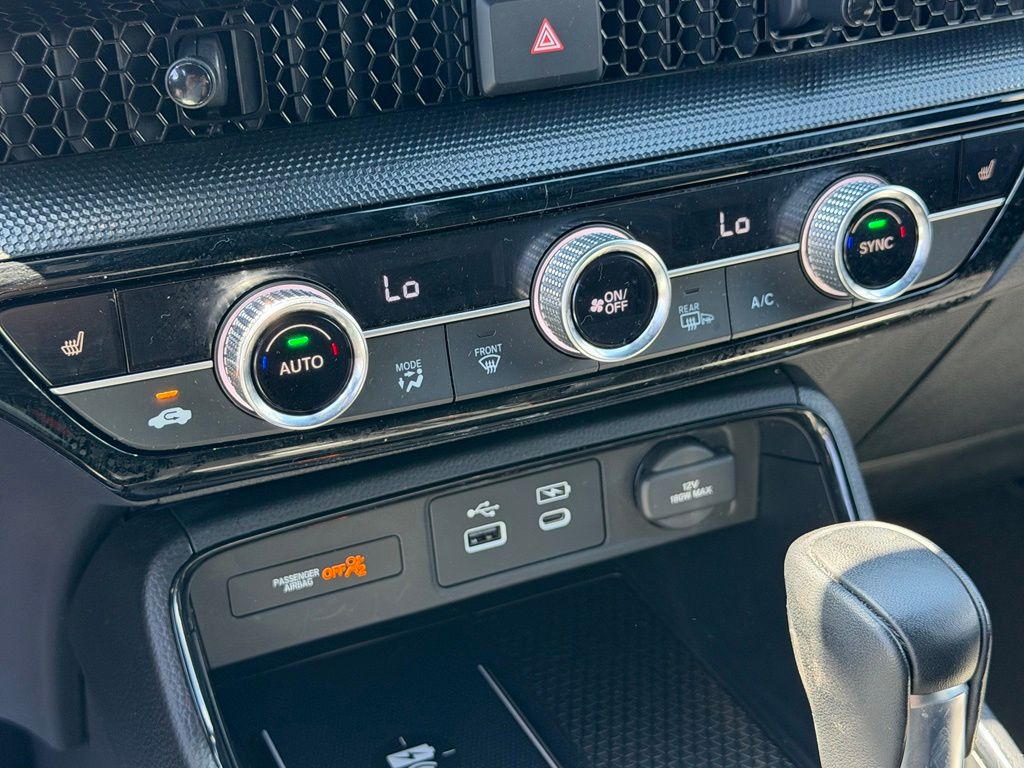 2024 Honda CR-V Sport Touring - Photo 16