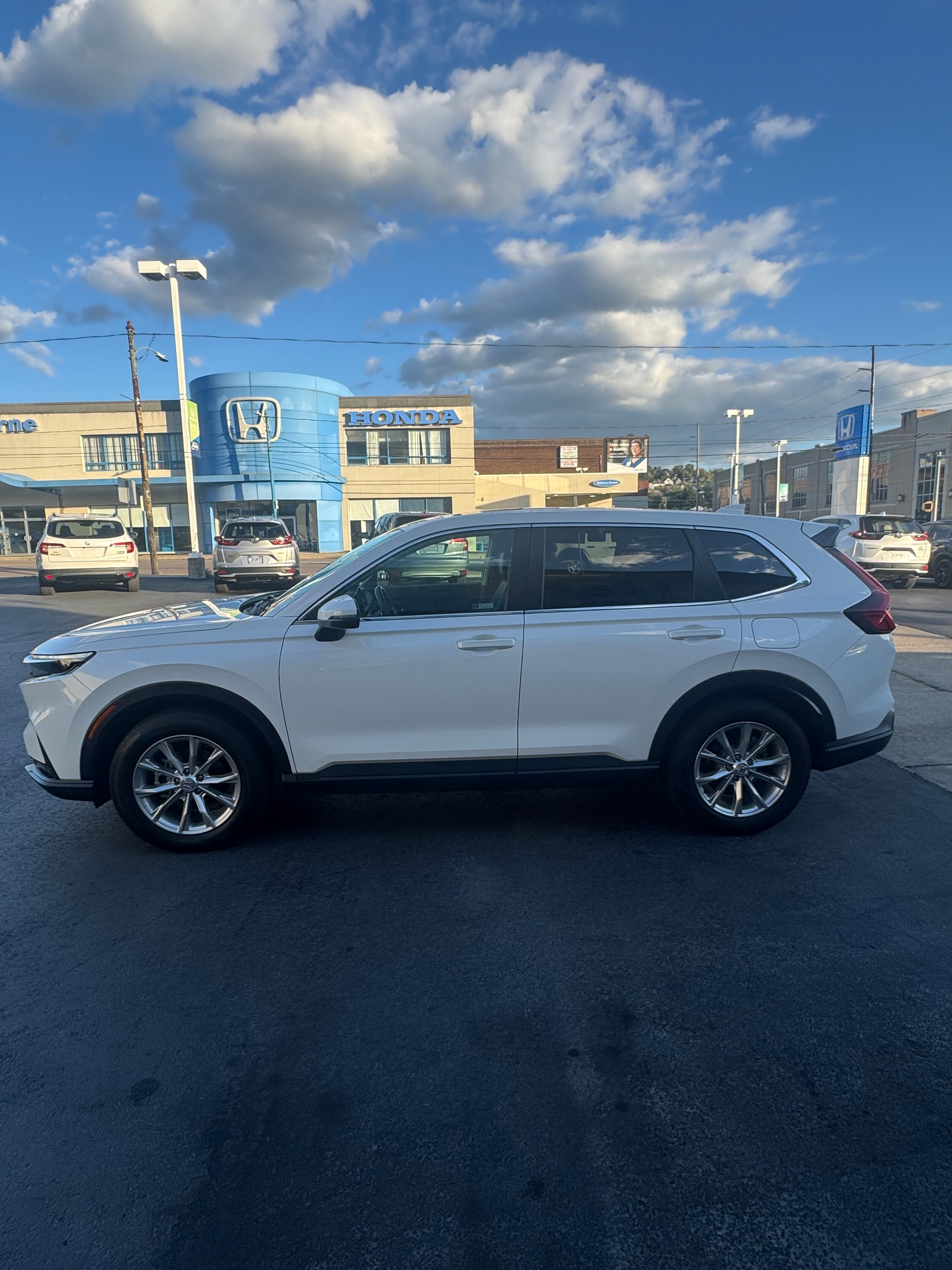 2024 Honda CR-V EX-L photo 4