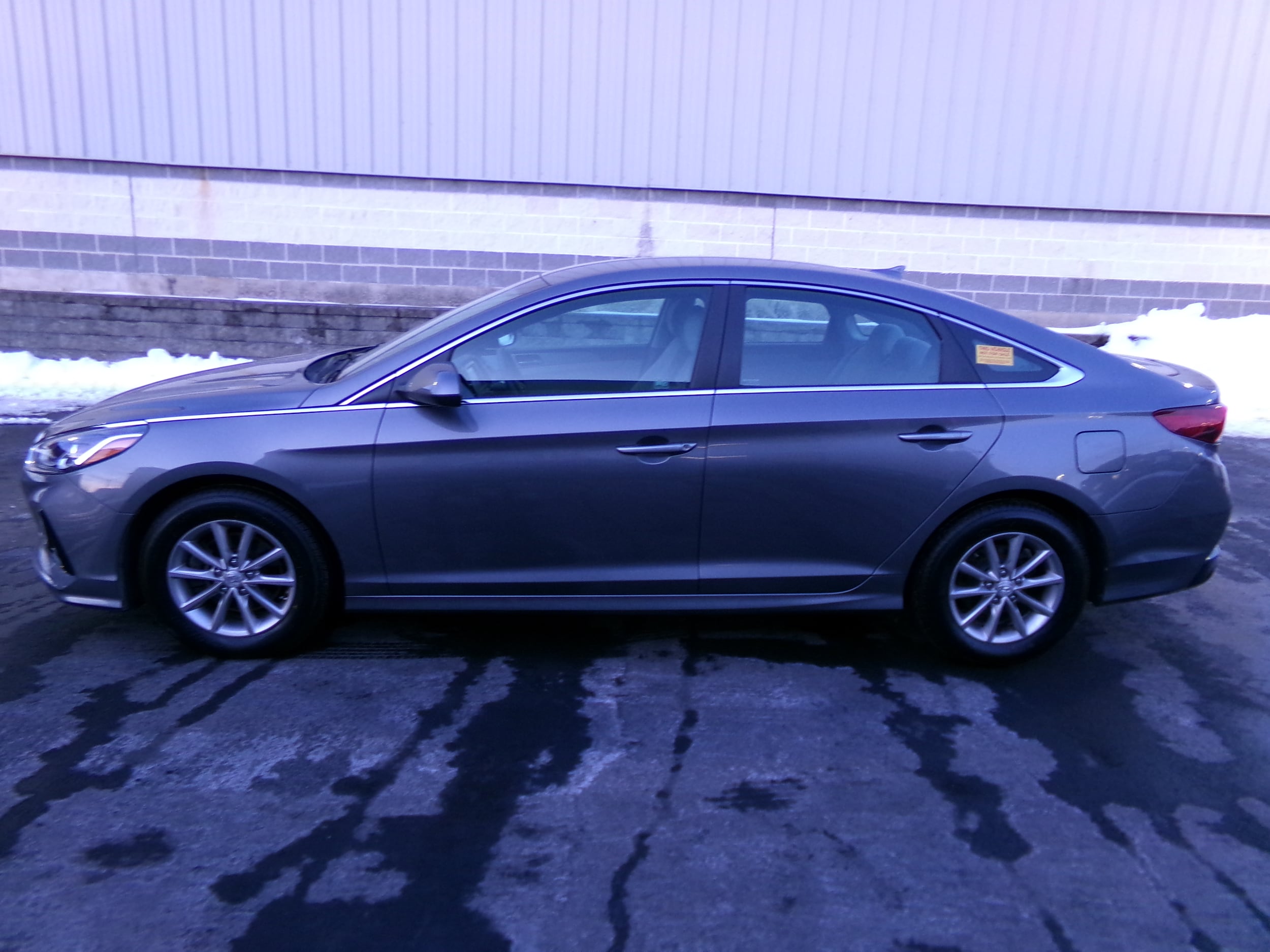 Used 2019 Hyundai Sonata SE with VIN 5NPE24AF9KH786722 for sale in Scranton, PA