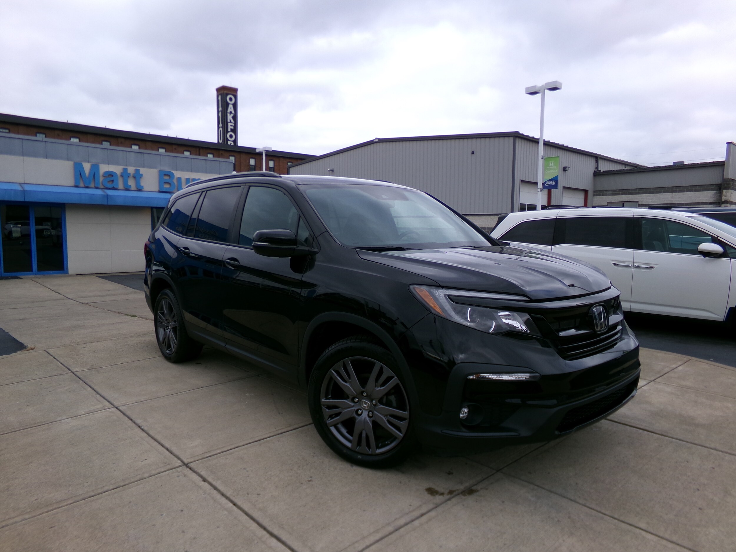 2022 Honda Pilot Sport photo 2