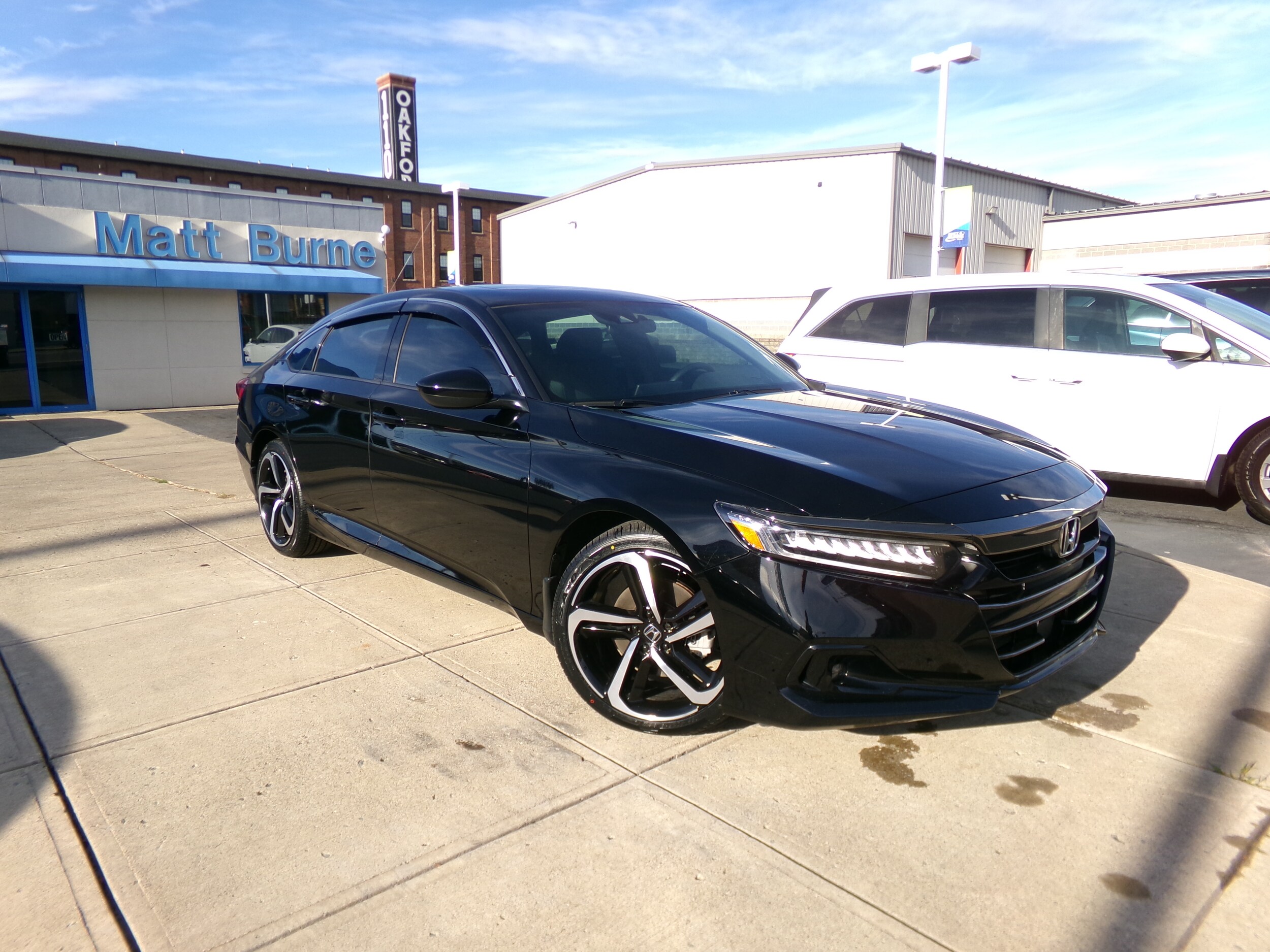 2022 Honda Accord Sport photo 2