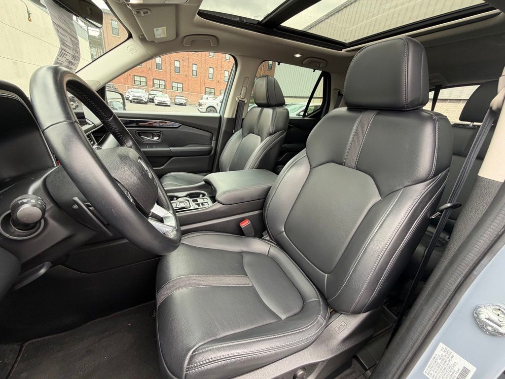 2023 Honda Pilot Touring - Photo 13