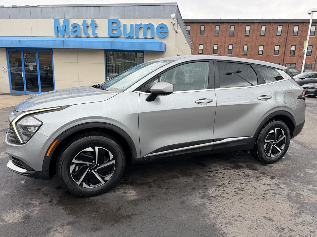 2023 Kia Sportage LX Hybrid