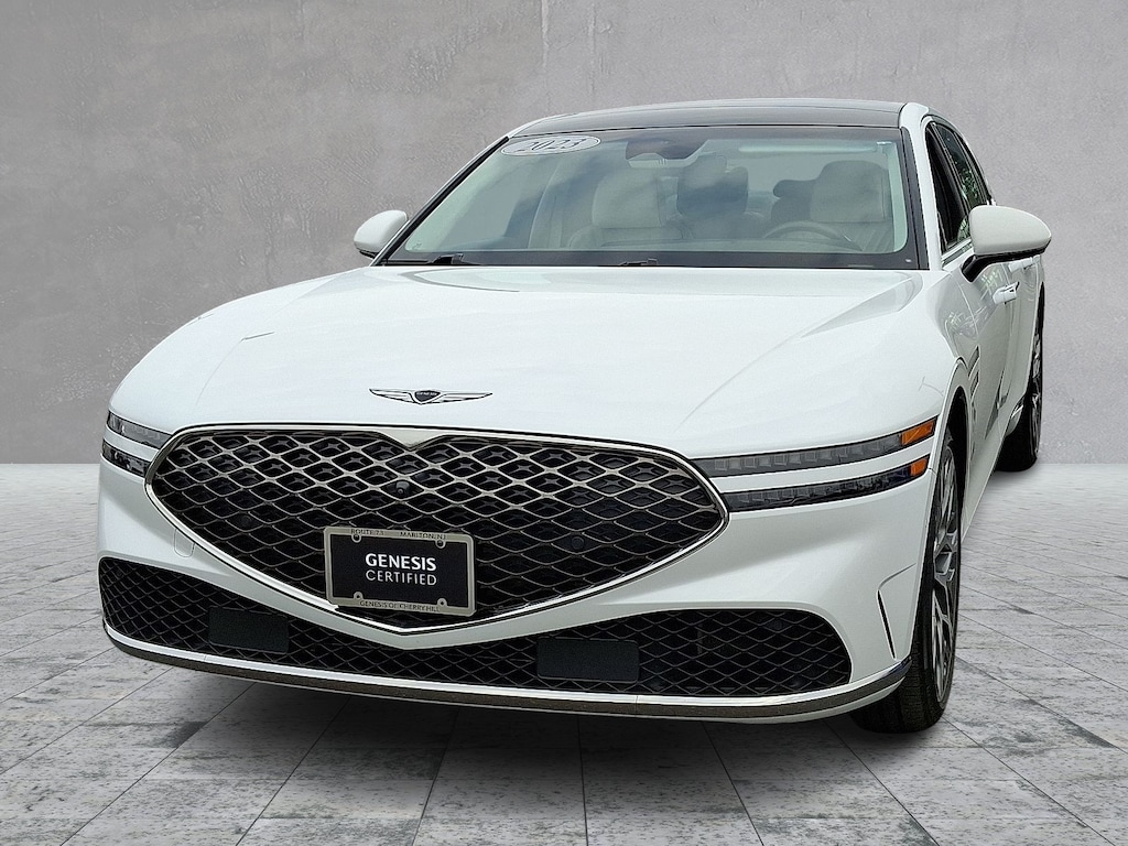 Used 2023 Genesis G90 e-SC