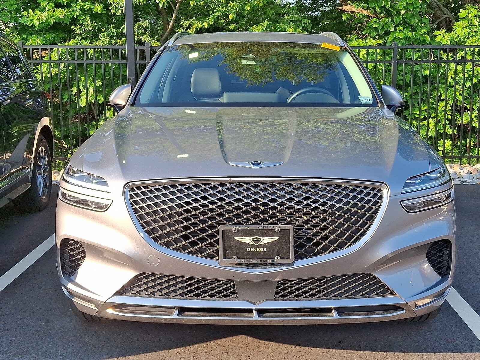 2022 Genesis GV70 2.5T Select photo 2