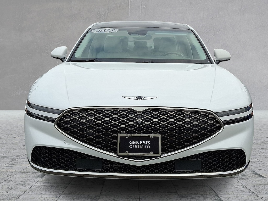 Used 2023 Genesis G90 e-SC
