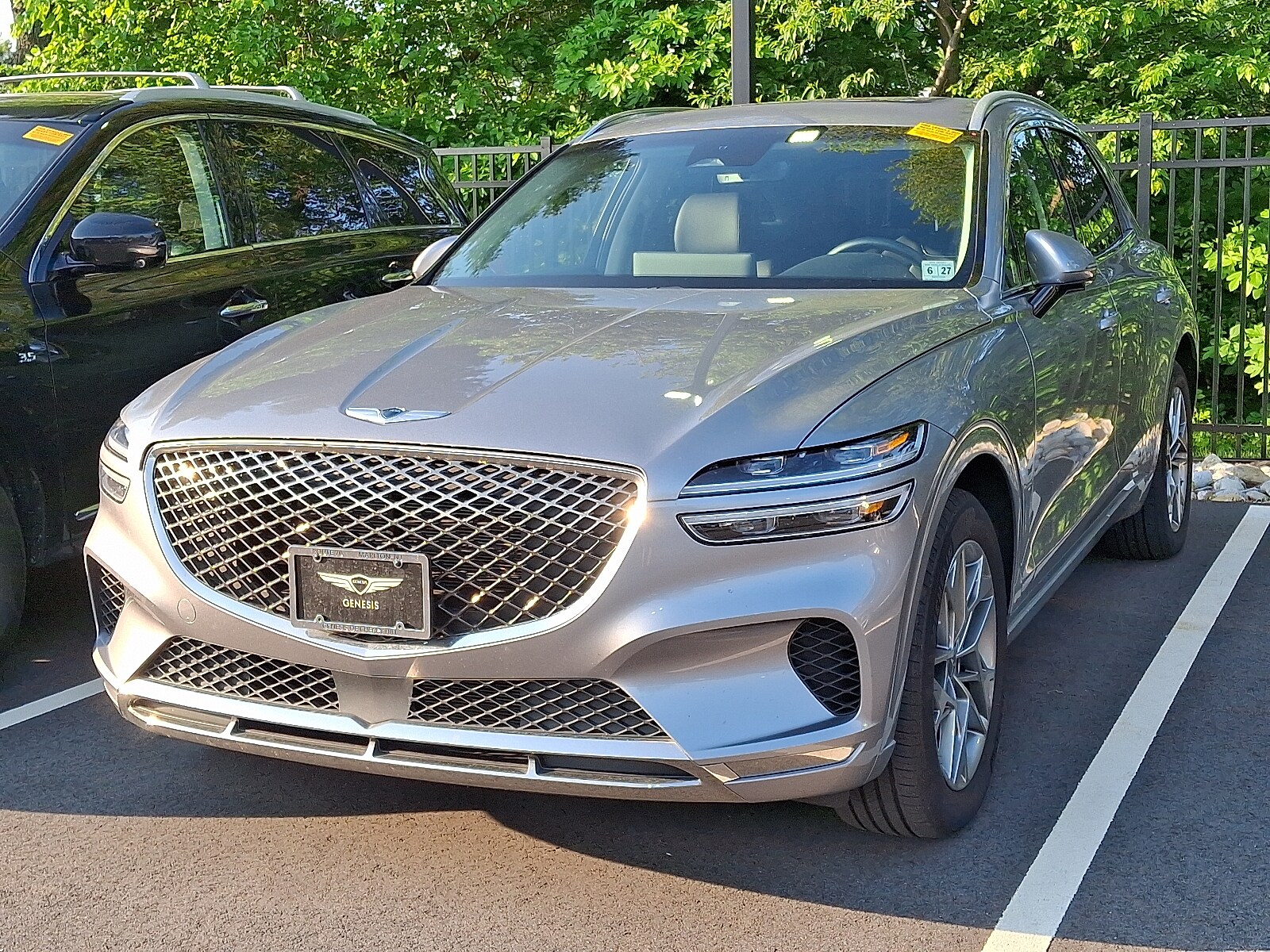 2022 Genesis GV70 2.5T Select photo 3