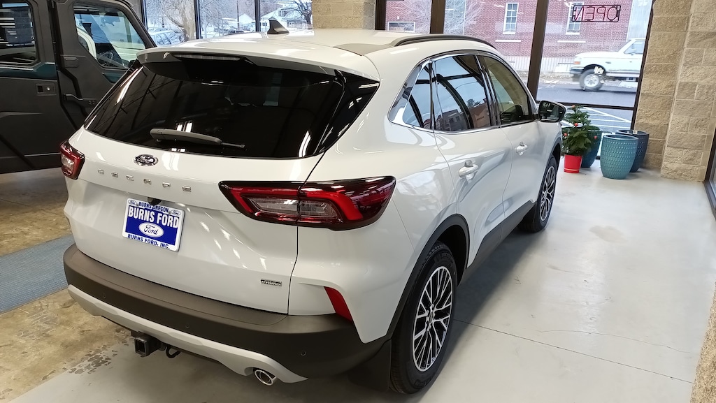 New 2025 Ford Escape Plug-in Hybrid SUV
