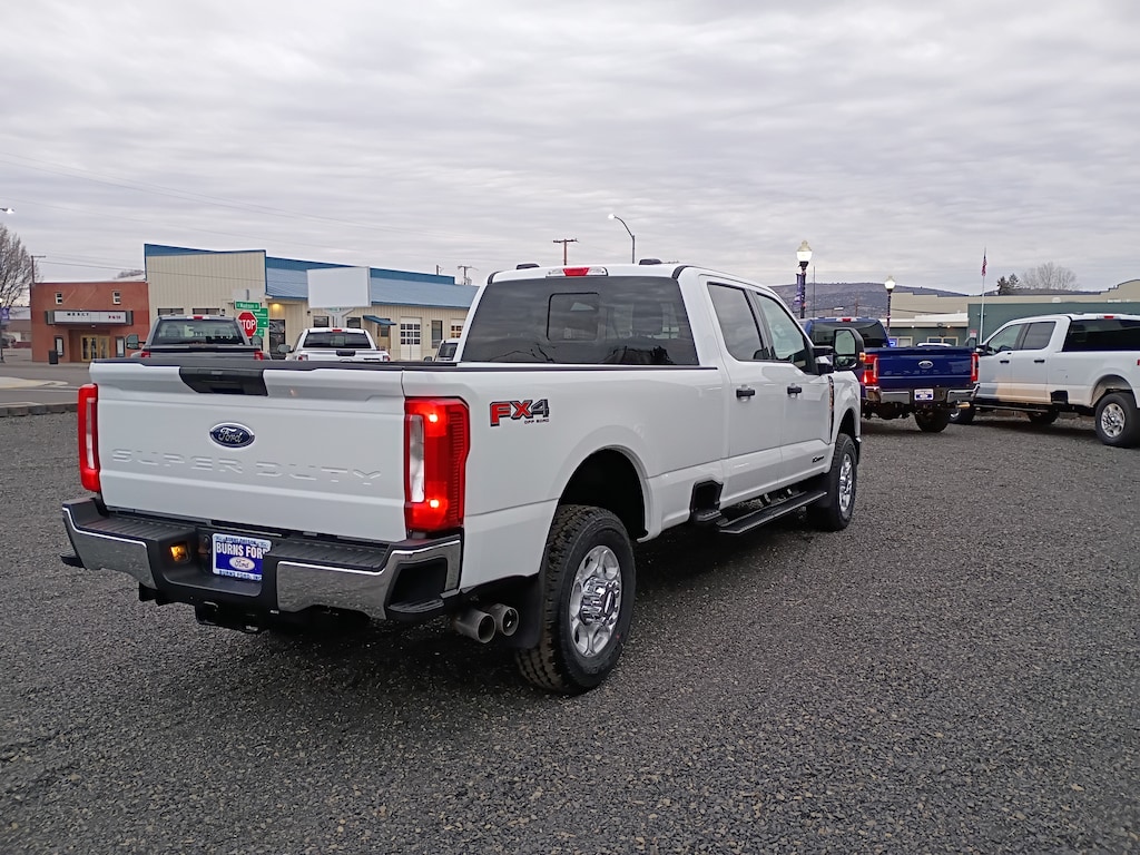 New 2026 Ford Super Duty F-350 XLT TRUCK