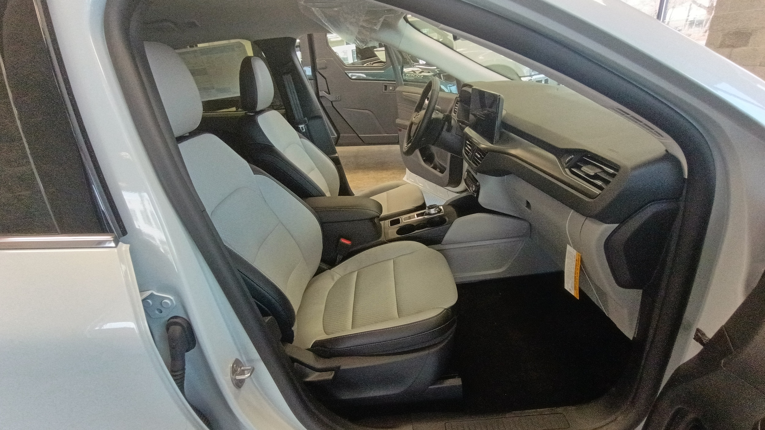 2025 Ford Escape Plug-in hybrid PHEV - Photo 7