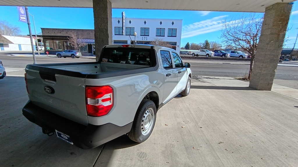 New 2026 Ford Maverick XL TRUCK