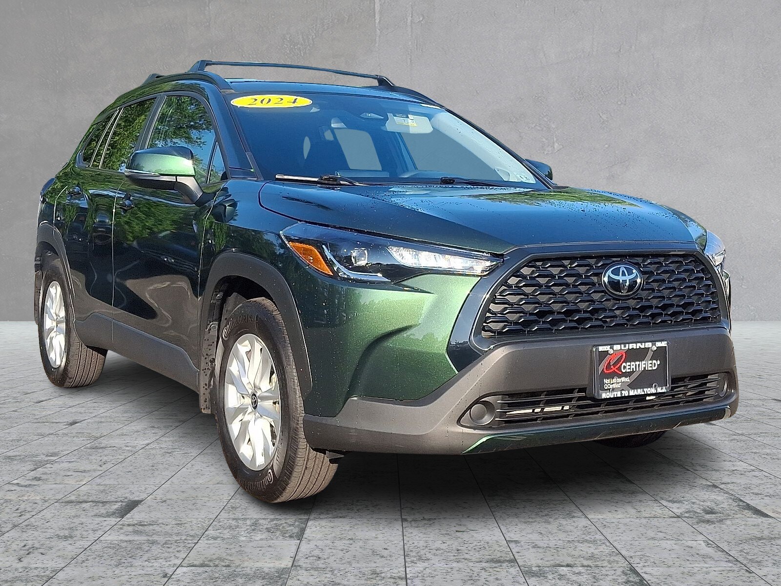 2024 Toyota Corolla Cross LE photo 2