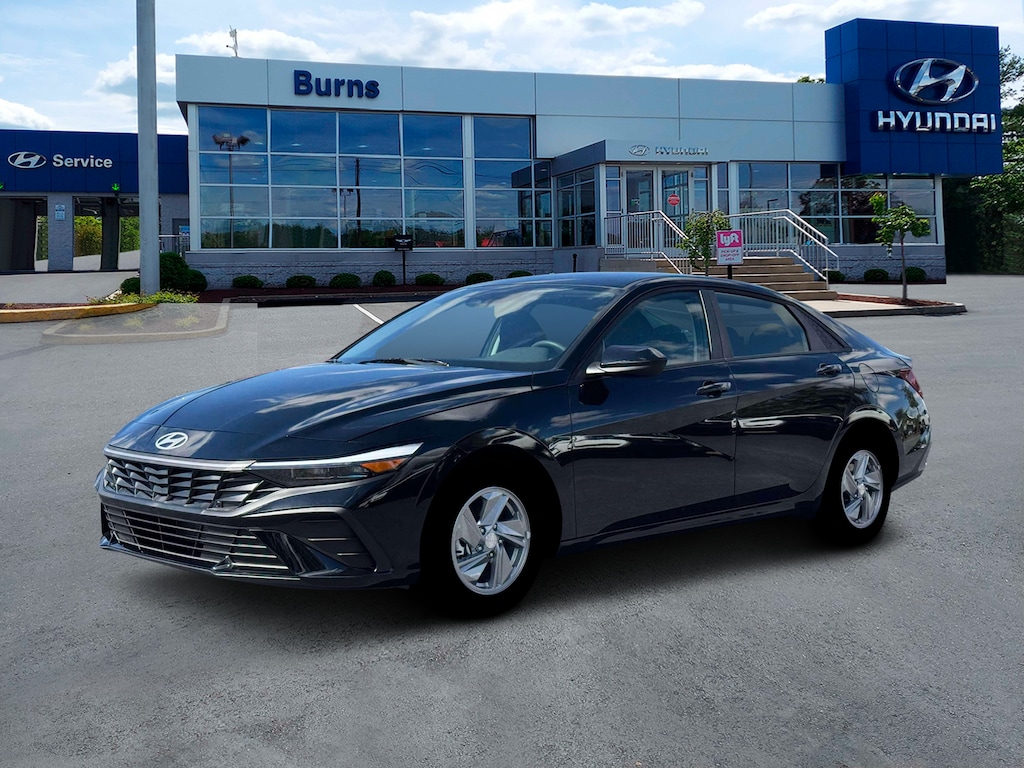 New 2026 Hyundai Elantra SE Sedan