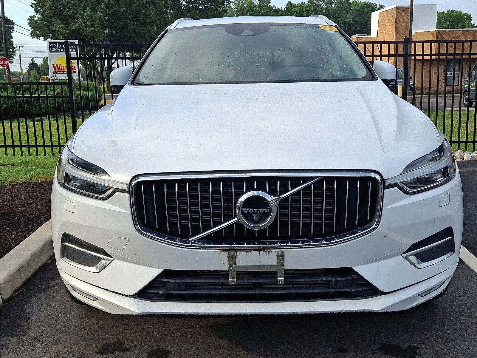 2020 Volvo XC60 T5 Inscription photo 2