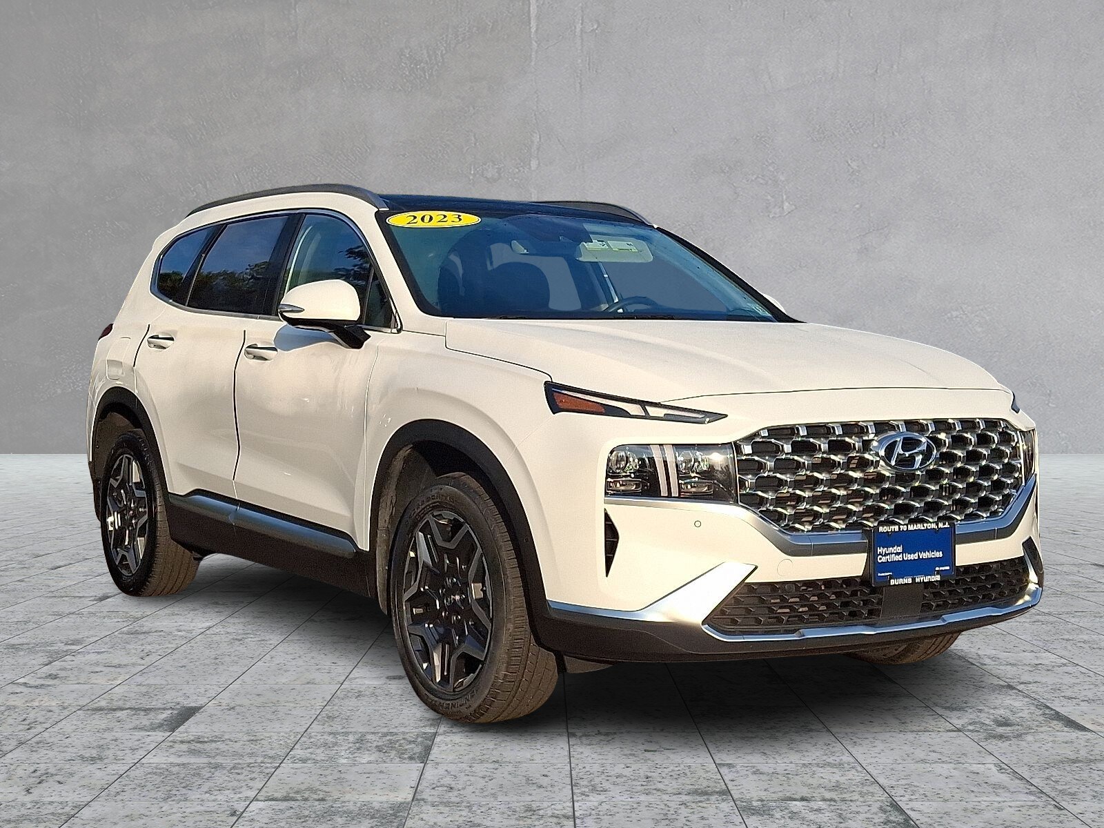 2023 Hyundai Santa Fe Limited photo 2