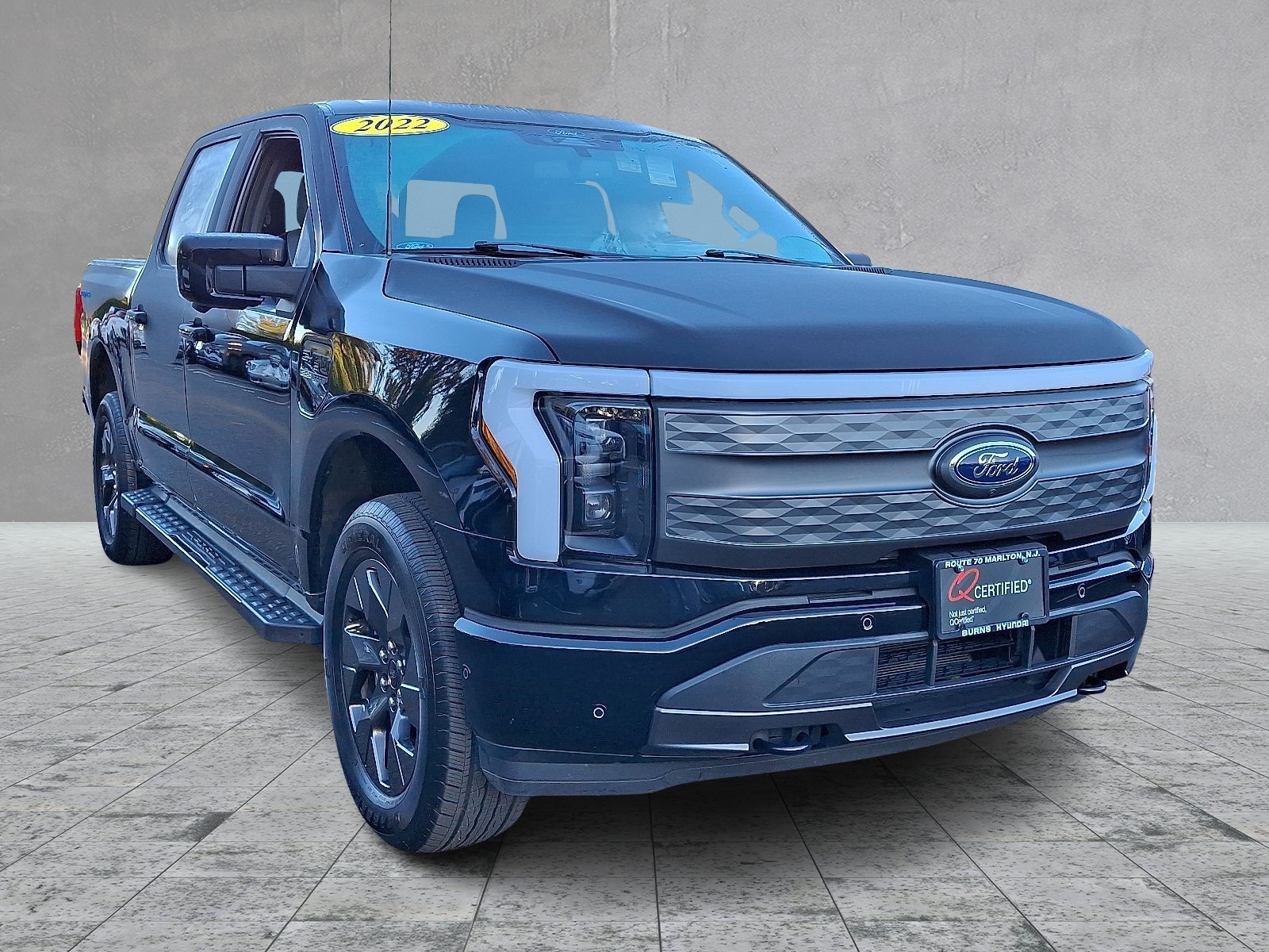 Used 2022 Ford F-150 Lightning Lariat with VIN 1FTVW1EL9NWG14773 for sale in Evesham, NJ