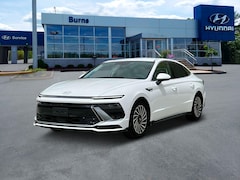 2025 Hyundai Sonata Hybrid SEL Sedan