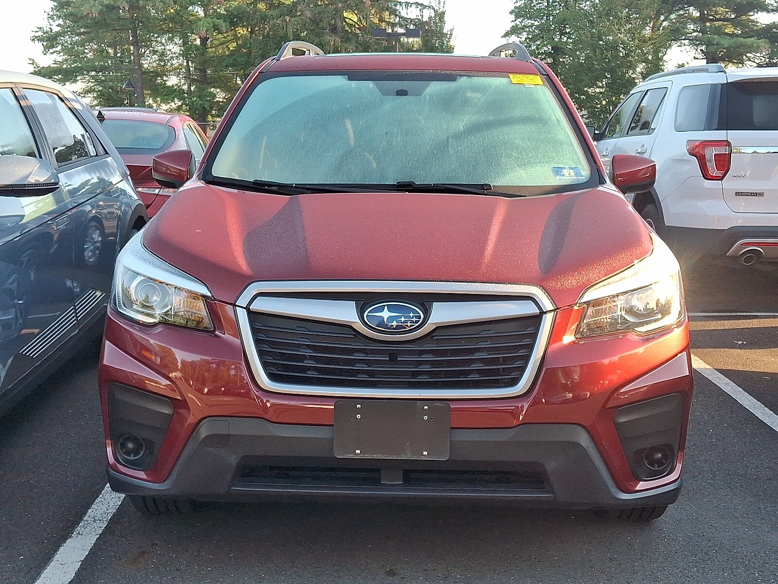 2020 Subaru Forester Premium photo 2