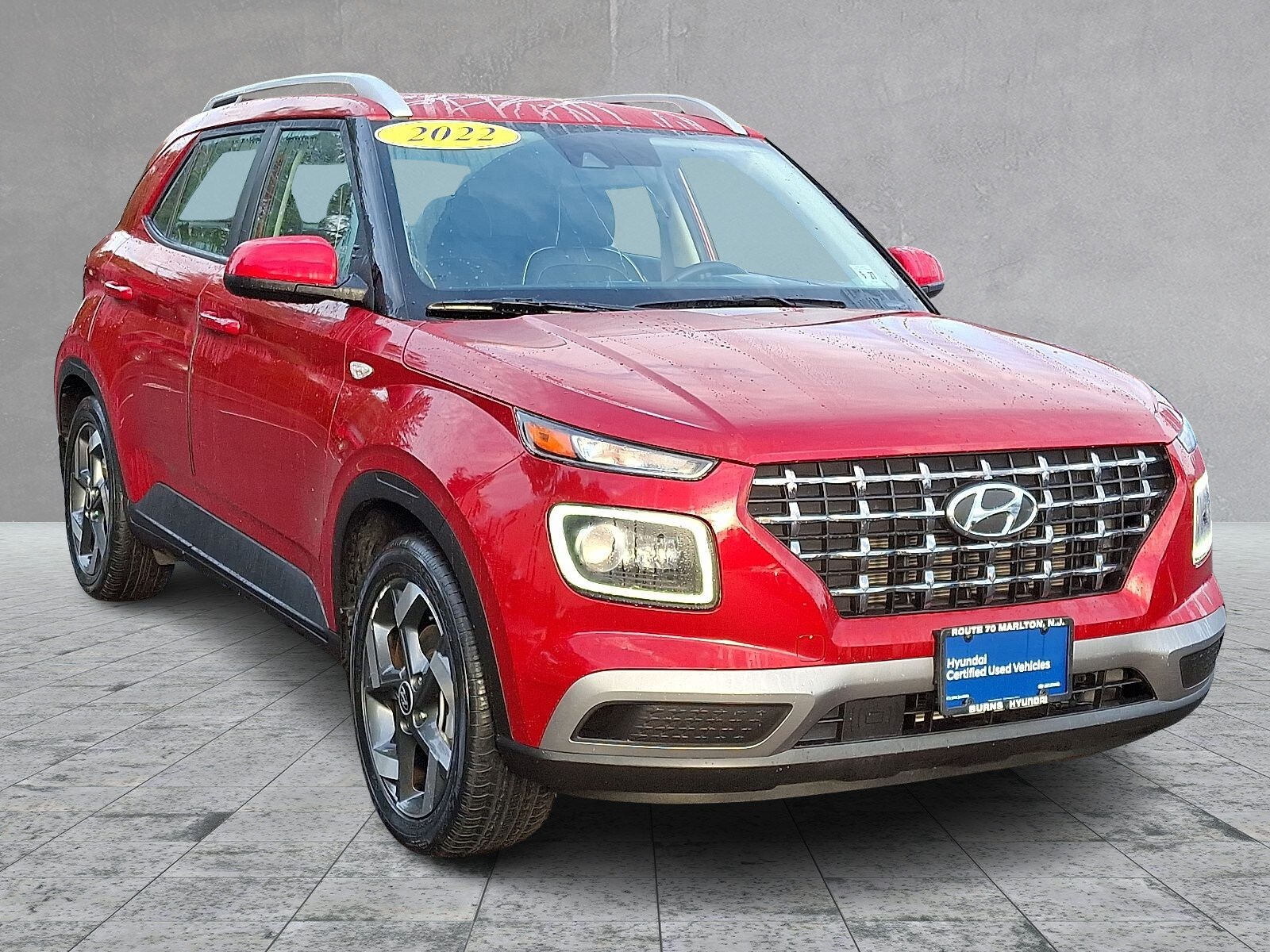 2022 Hyundai Venue SEL Limited photo 2