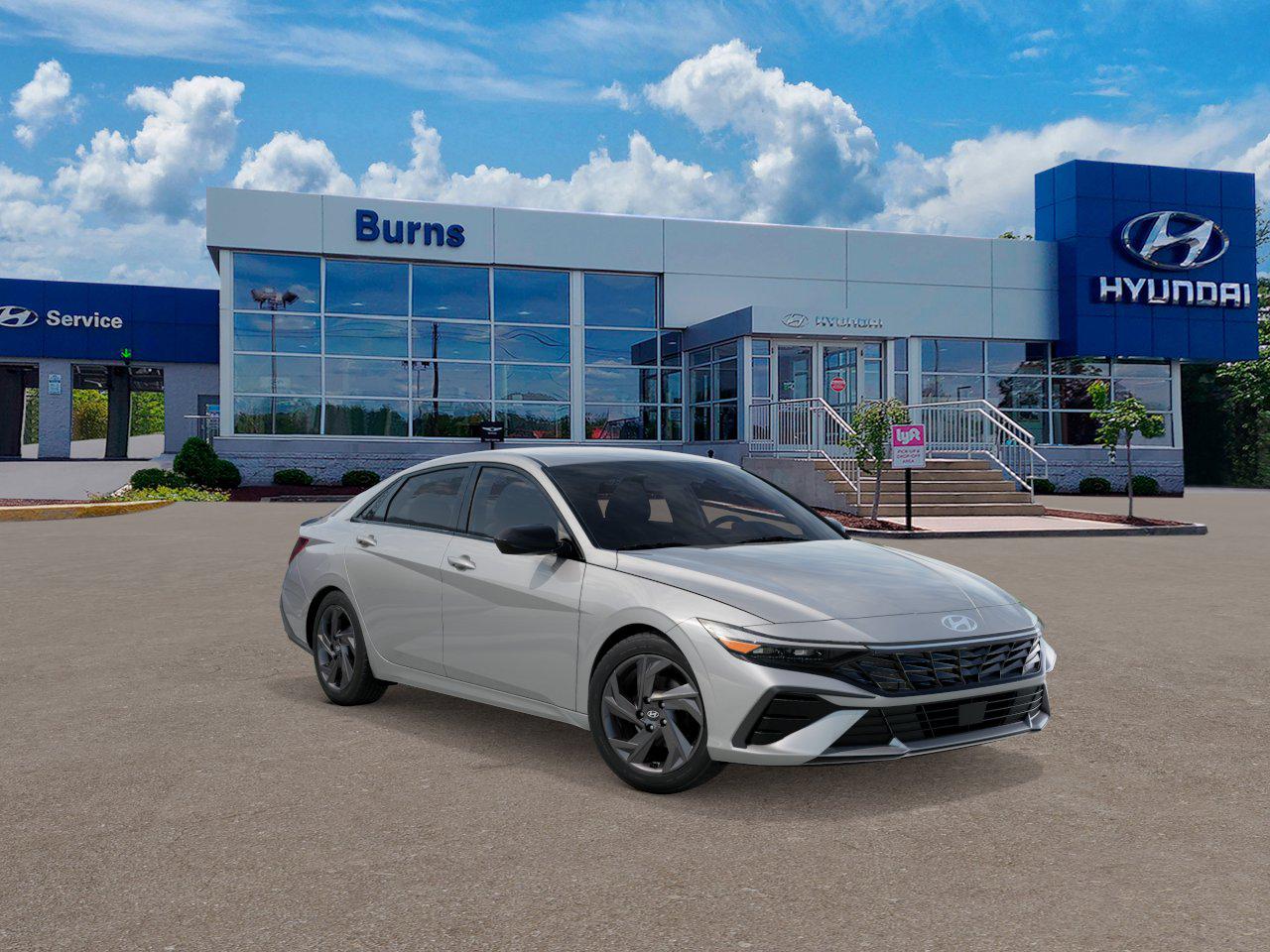 2026 Hyundai Elantra SEL Sport photo 2