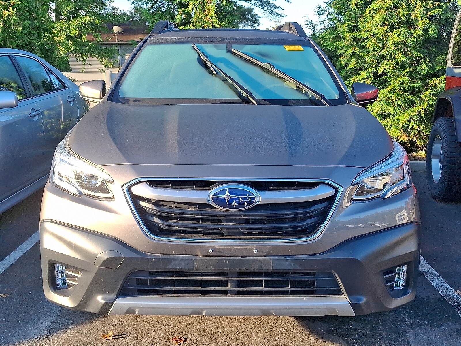 2021 Subaru Outback Limited XT photo 2