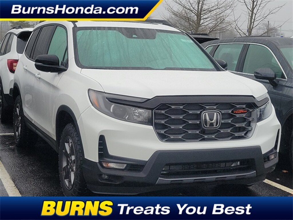 New 2024 Honda Passport For Sale at Burns Honda VIN 5FNYF8H63RB004311