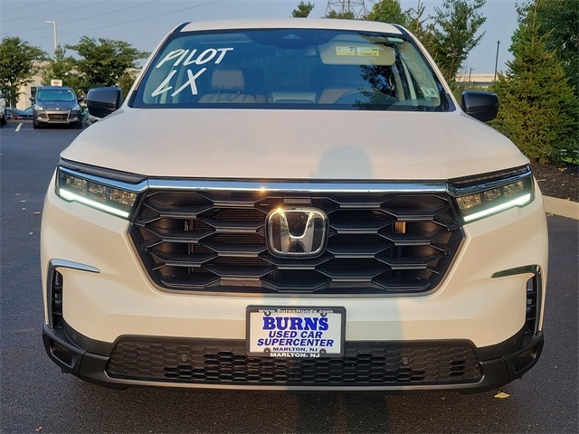 Certified 2023 Honda Pilot LX with VIN 5FNYG1H20PB032887 for sale in Marlton, NJ