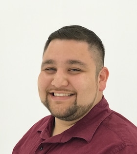 Staff member Gabriel Urdiales from ID_6da2212221e9