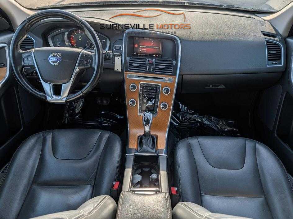 2017 Volvo XC60 T5 Inscription - Photo 14