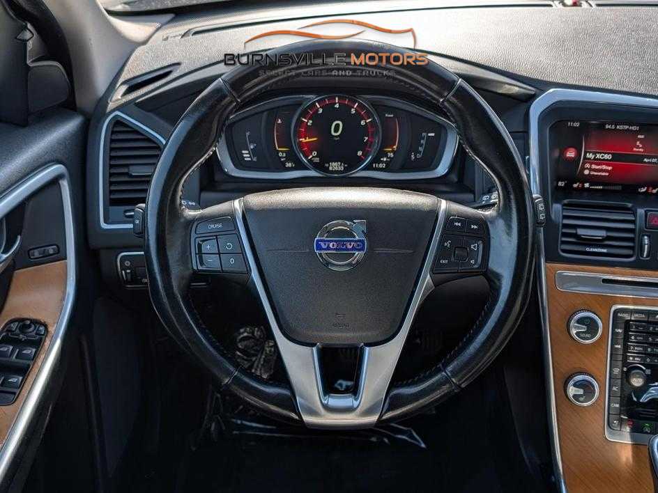 2017 Volvo XC60 T5 Inscription - Photo 15
