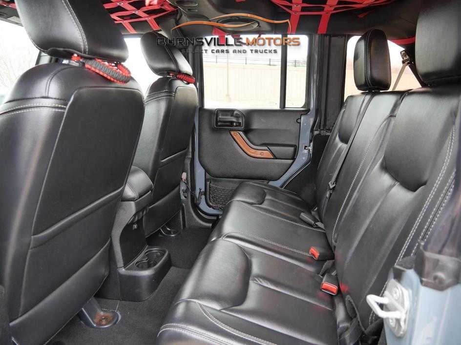 2014 Jeep Wrangler Unlimited Rubicon - Photo 11