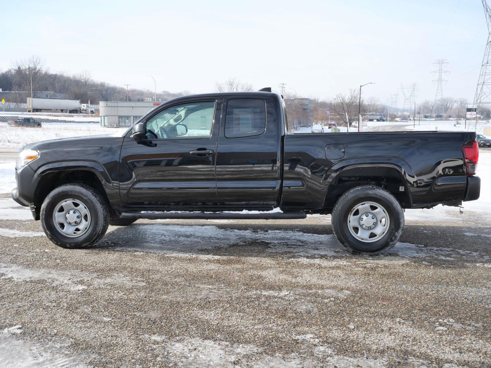 2023 Toyota Tacoma 4x4 Base photo 4