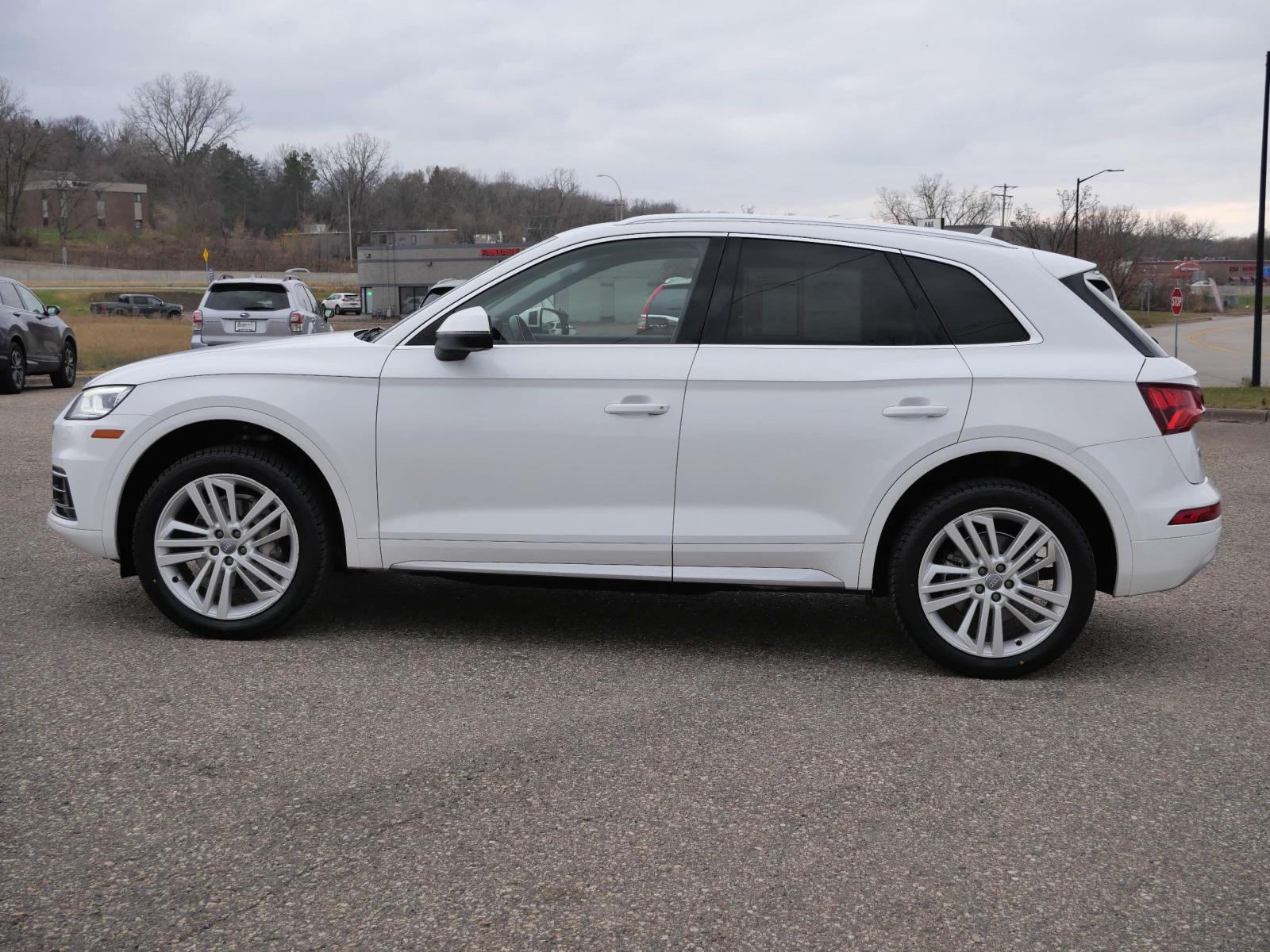 2018 Audi Q5 Premium Prestige photo 3