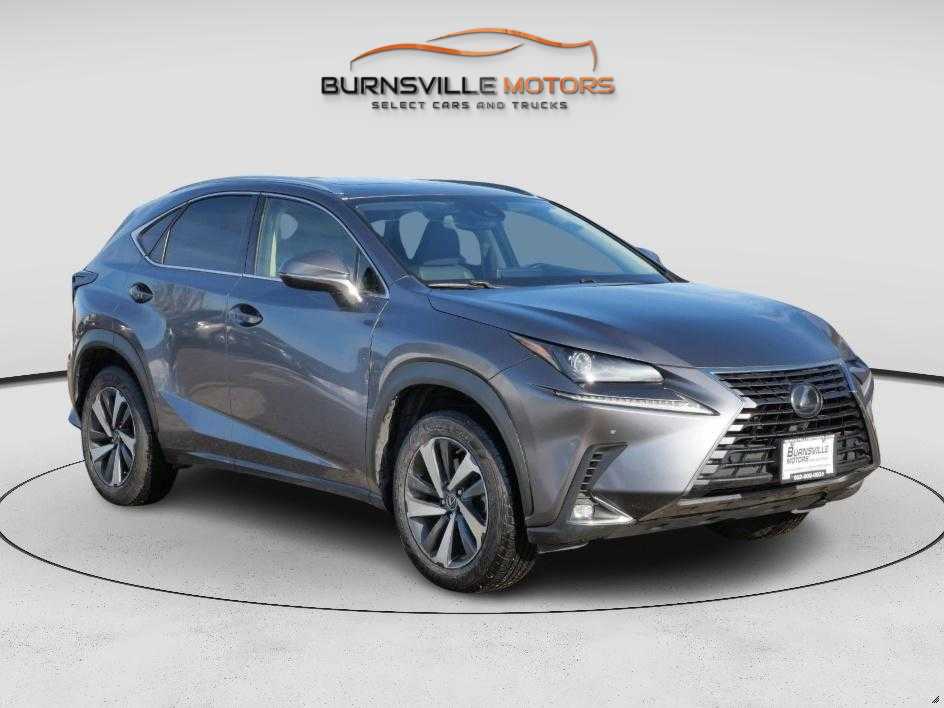 2020 Lexus NX 300's photo