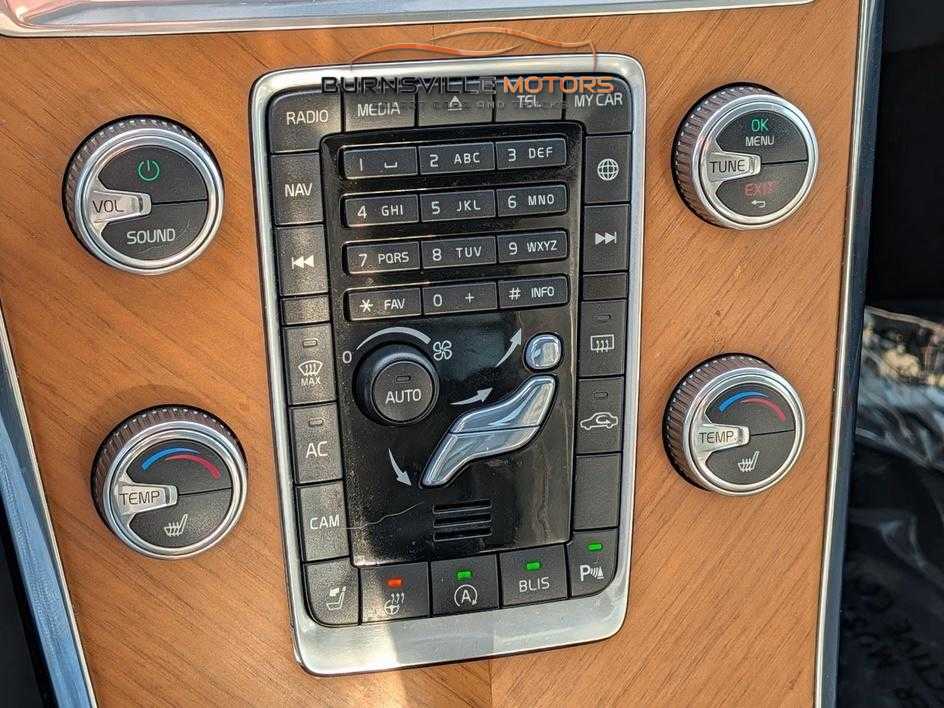 2017 Volvo XC60 T5 Inscription - Photo 22