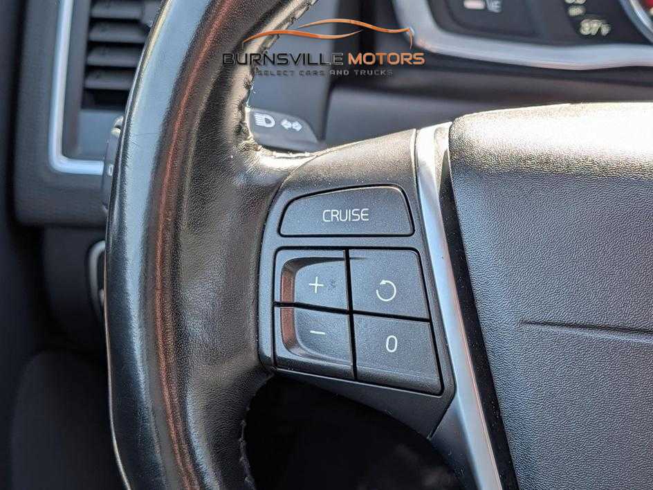 2017 Volvo XC60 T5 Inscription - Photo 26