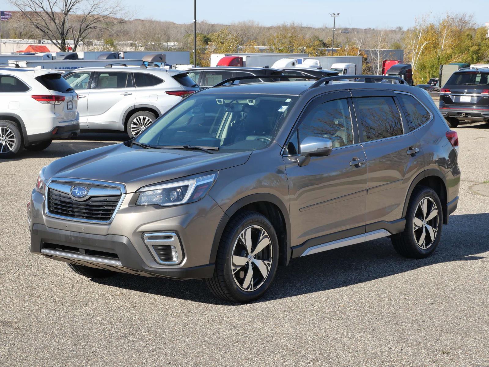 2021 Subaru Forester Touring photo 2