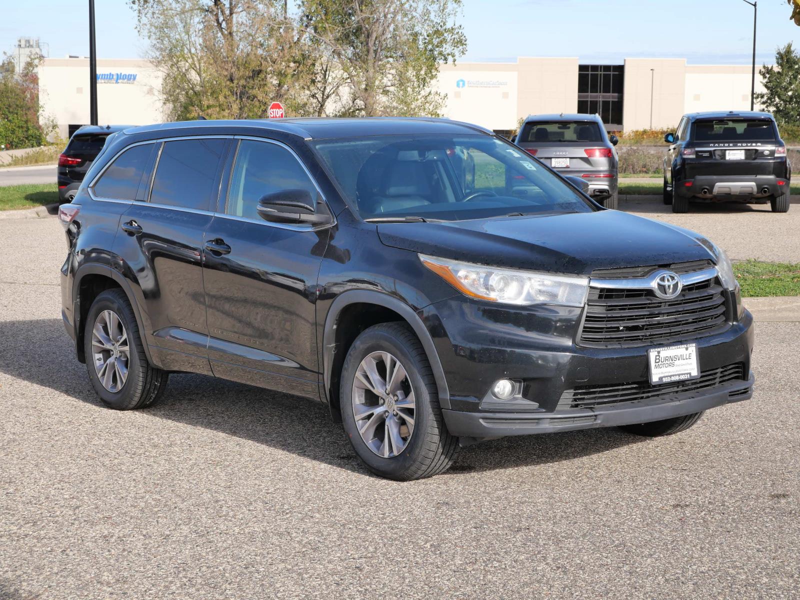 2015 Toyota Highlander XLE's photo