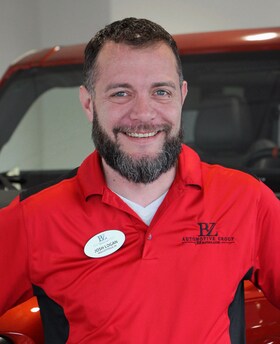 Staff member Josh Logan from ID_672fb8152a7d