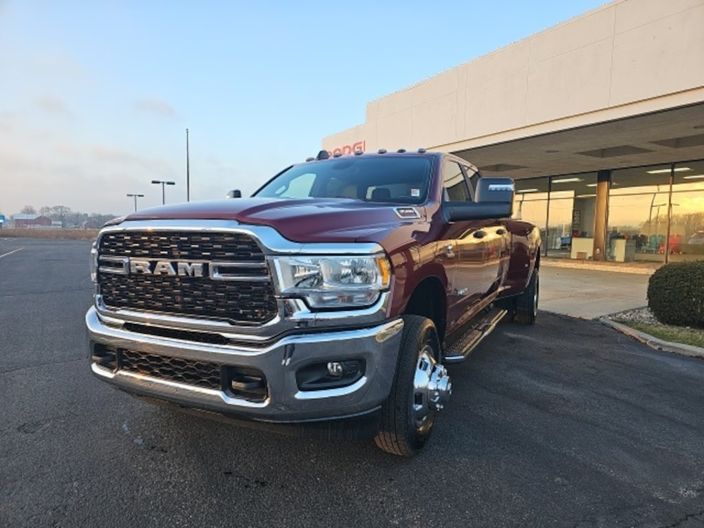 New 2024 Ram 3500 BIG HORN CREW CAB 4X4 8' BOX For Sale Nappanee IN