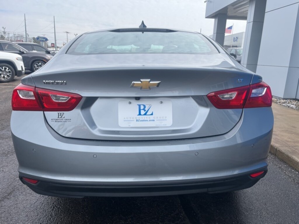 Used 2025 Chevrolet Malibu LT Sedan